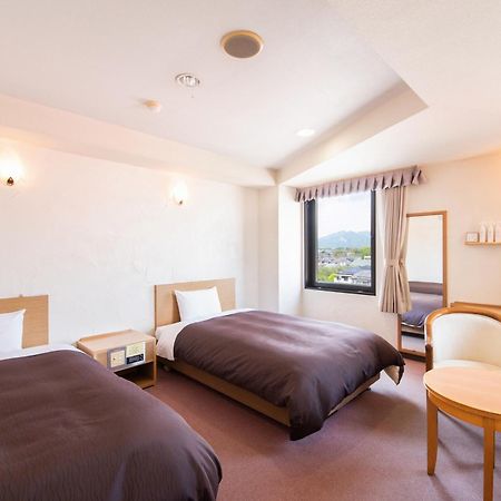 Hotel Primrose Saito מראה חיצוני תמונה