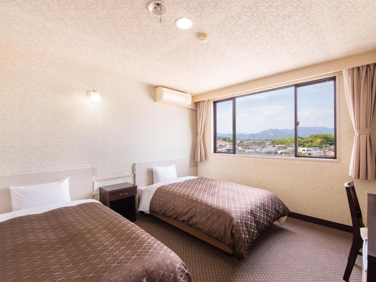 Hotel Primrose Saito מראה חיצוני תמונה